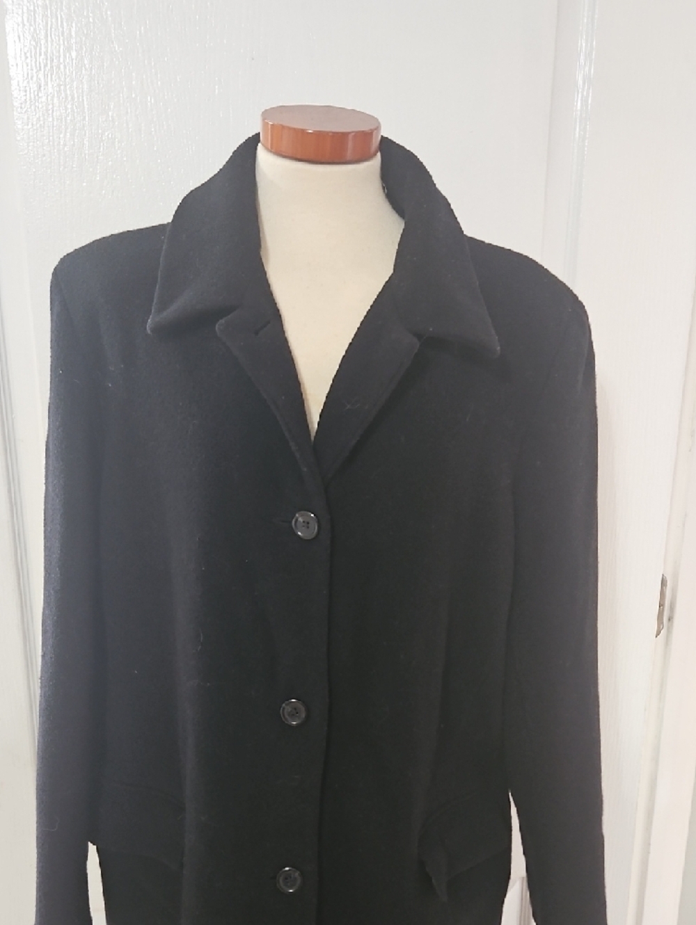 ANDREA COLLECTION Black Long Single-Breasted Trench Coat - Picture 2 of 8